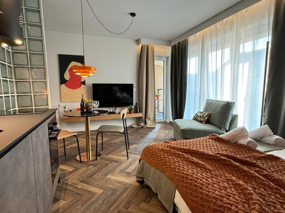 Art & Sunski Studio Z Garazem Podziemnym Krynica Zdrój Kültér fotó